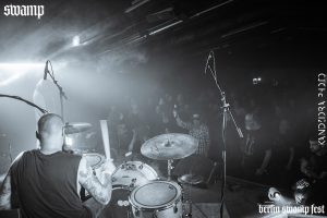 11_Grin_018
