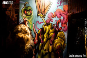 12_Outside_04