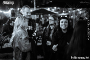 14_outside_05