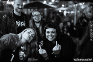 14_outside_06