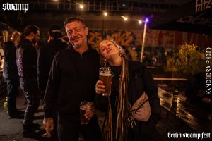 5_Outside_003