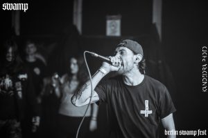 8_Deaftrap_008