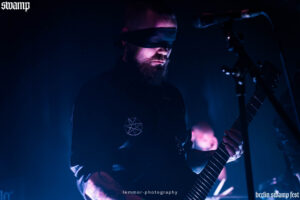128